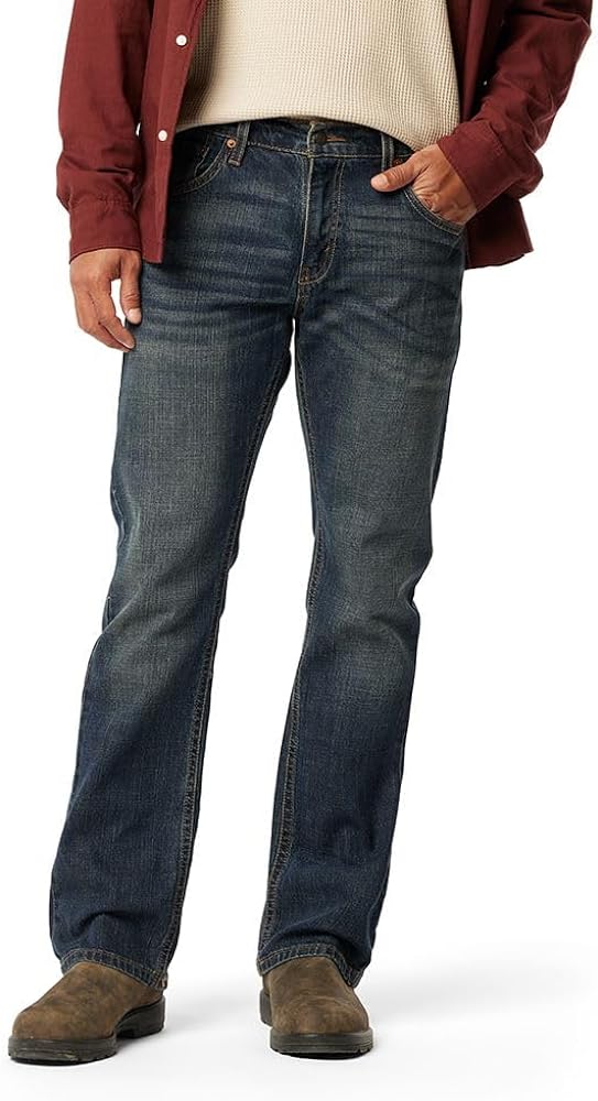 Signature by Levi Strauss & Co. Gold Men's Bootcut Jeans (Available in Big & Tall)