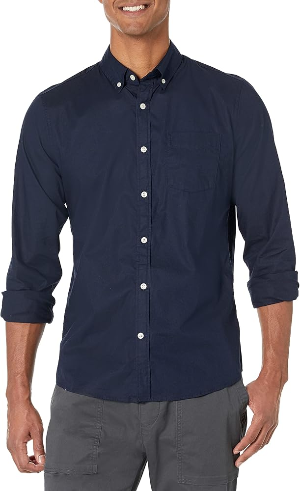 GAP Men's Slim Fit Stretch Poplin Long Sleeve Button Down Shirt