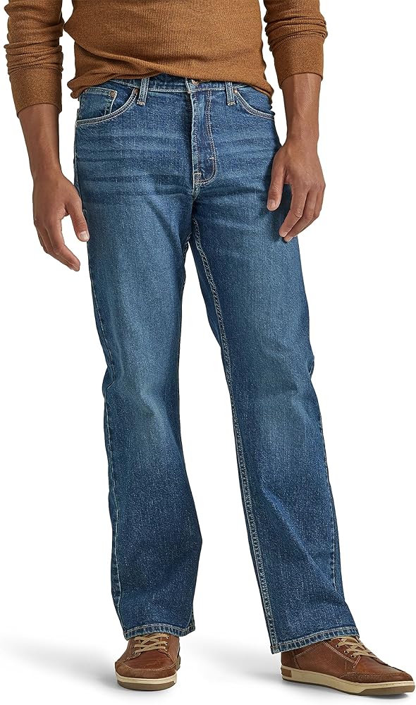 Wrangler Men's Relaxed Fit Boot Cut Jean